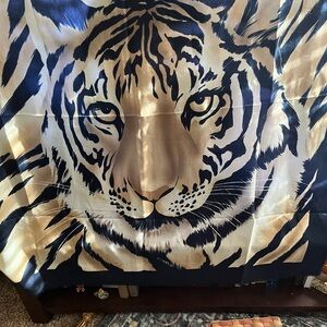Vintage Elaine Gold tiger print scarf…never worn …luxurious and always in style…